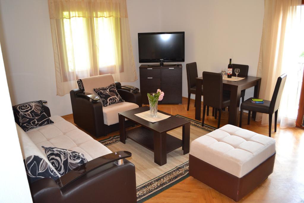 Abc Apartments Kotor Exterior photo